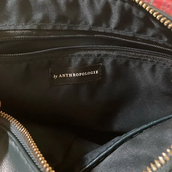 Anthropologie Emerald Green Cosmetic Pouch with Gold Zipper Used Excellent - Picture 2 of 8